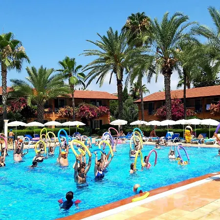 Club Turtas Resort Konaklı