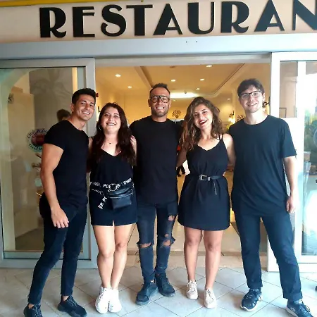 Club Turtas Resort Konaklı
